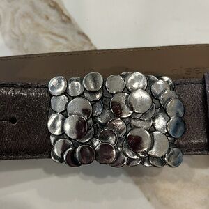 EUC Olsen leather 1.5” wide taupe belt with heavy silver disc square buckle